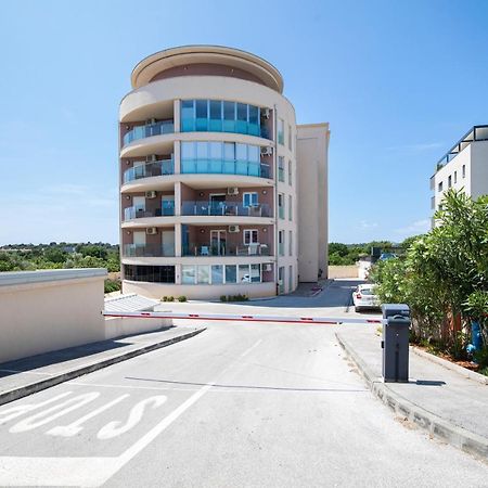 Monte Paradiso Sun Apartment Pula Exterior foto